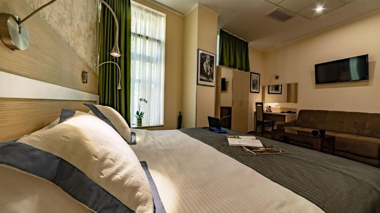 Hotel Trianon Bucureşti Exterior foto