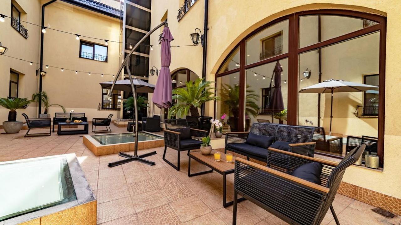 Hotel Trianon Bucureşti Exterior foto