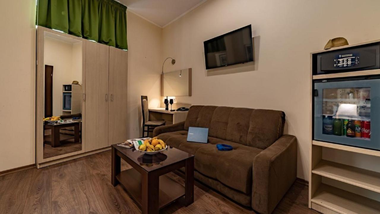 Hotel Trianon Bucureşti Exterior foto