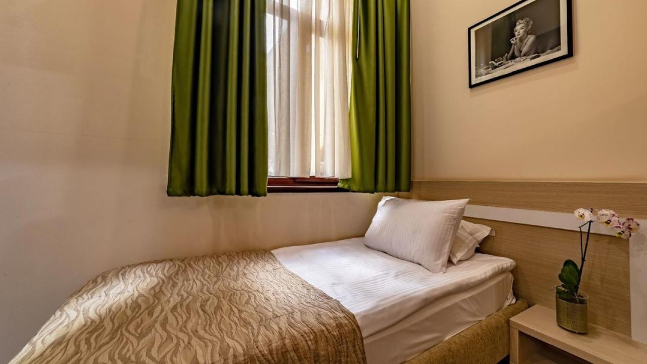 Hotel Trianon Bucureşti Exterior foto