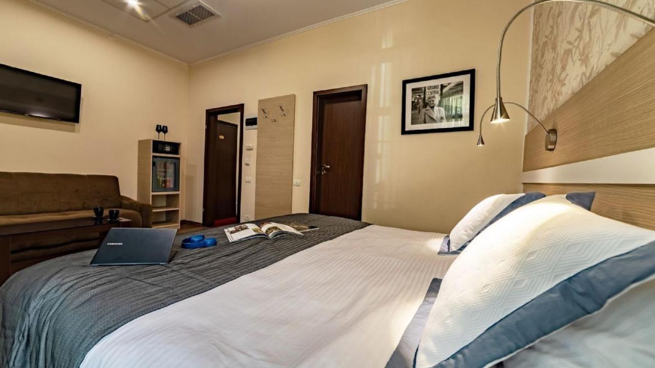Hotel Trianon Bucureşti Exterior foto