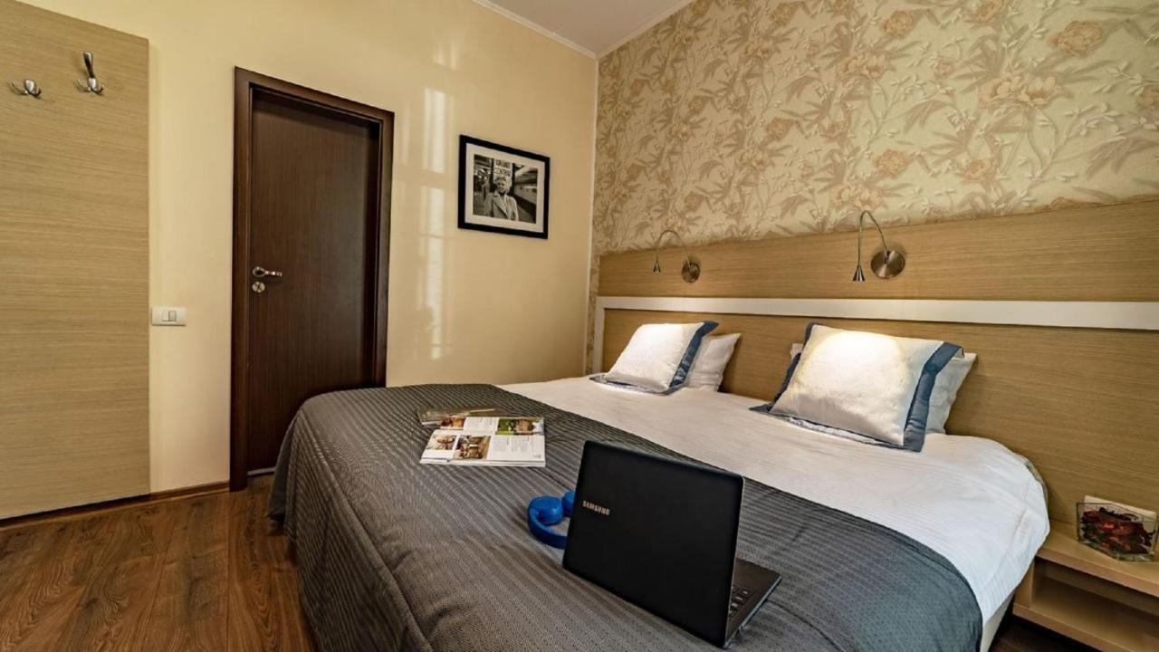 Hotel Trianon Bucureşti Exterior foto